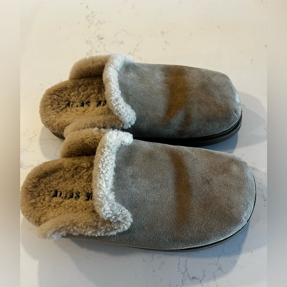 Alias Mae chunky Sherpa Lined Mules - the romantic size 9.5 - Picture 3 of 8